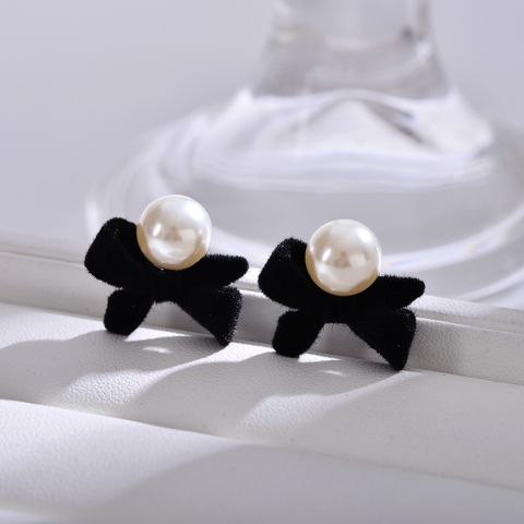 1 Pair Vintage Style Bow Knot Plating Inlay Flocking Artificial Pearls Ear Studs