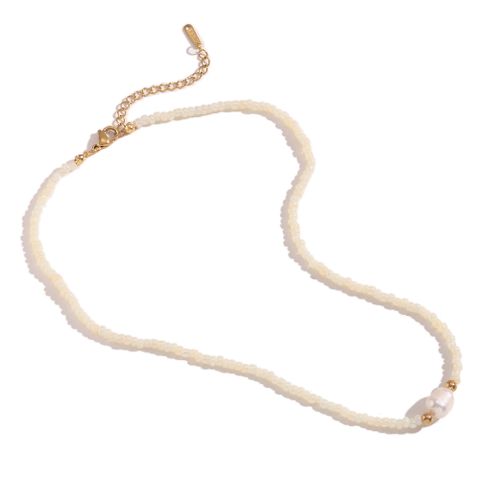 Wholesale Casual Basic Solid Color Stainless Steel Freshwater Pearl Seed Bead Beaded Plating 18k Gold Plated Necklace