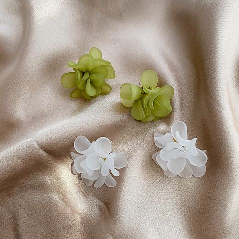 1 Pair Sweet Simple Style Flower Resin Ear Studs