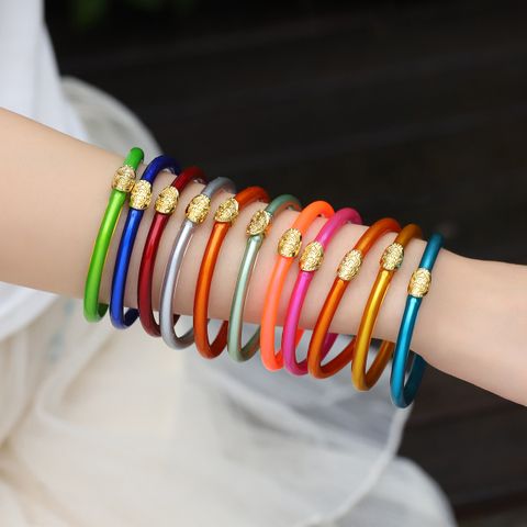 New Dopamine Color Matching Bracelet Simple Atmosphere European And American Magnetic Hand Decoration Electroplating Alloy Accessories Fashion Bracelet