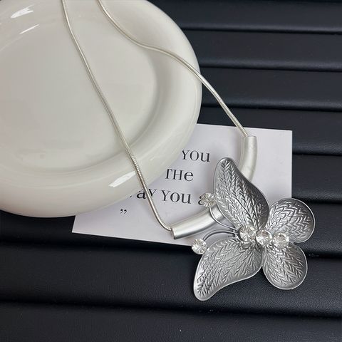 Simple Style Butterfly Alloy Wholesale Pendant Necklace
