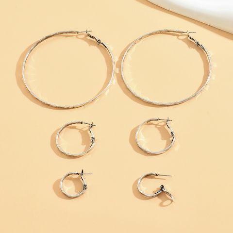 Wholesale Jewelry Retro Streetwear Solid Color Ferroalloy Hoop Earrings