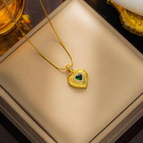 Titanium Steel Elegant Heart Shape Plating Pendant Necklace