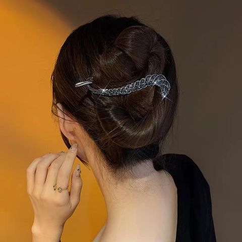Simple Style Solid Color Alloy Plating Inlay Rhinestones Hair Clip