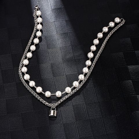 Hip-Hop Solid Color 304 Stainless Steel Imitation Pearl Beaded 18K Gold Plated Women's Layered Necklaces