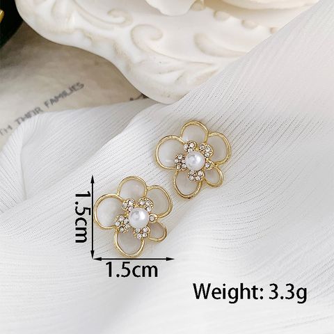 Wholesale Jewelry Elegant Flower Alloy Gold Plated Ear Studs