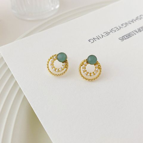 1 Pair Vintage Style Commute Round Inlay Alloy Artificial Pearls Ear Studs