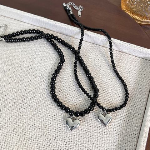 Casual Streetwear Heart Shape Glass Bead Women's Pendant Necklace