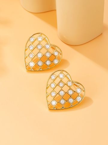 1 Pair Simple Style Heart Shape Hollow Out Inlay Copper Zircon Ear Studs