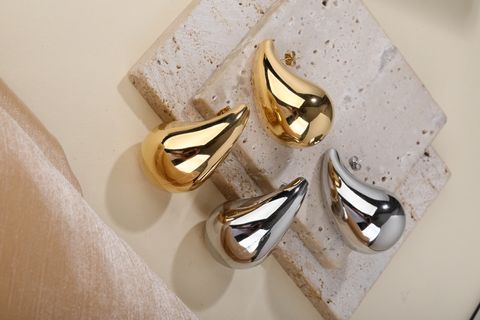1 Pair Classic Style Water Droplets Plating Stainless Steel Titanium Steel 18k Gold Plated Gold Plated Silver Plated Ear Studs