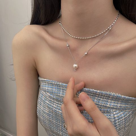 Simple Style Geometric Solid Color Sterling Silver Plating Inlay Artificial Pearls White Gold Plated Pendant Necklace