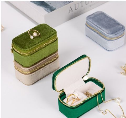 Casual Solid Color Flannel Wholesale Jewelry Boxes