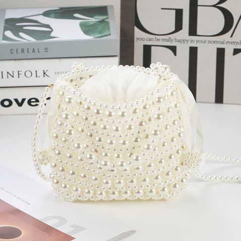 White Arylic Solid Color Square Evening Bags