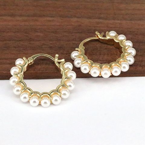 1 Pair Simple Style Round Plating Inlay Copper Pearl Gold Plated Earrings