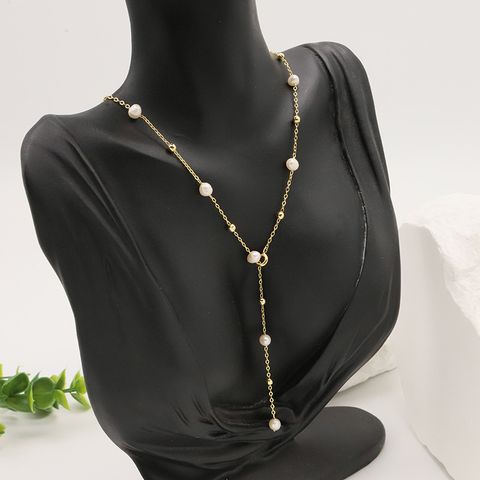 Einfacher Stil Runden Süßwasserperle Kupfer Überzug 18 Karat Vergoldet Halskette