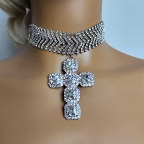 Hip-hop Retro Luxurious Cross Alloy Plating Inlay Rhinestones Silver Plated Women's Necklace Pendant