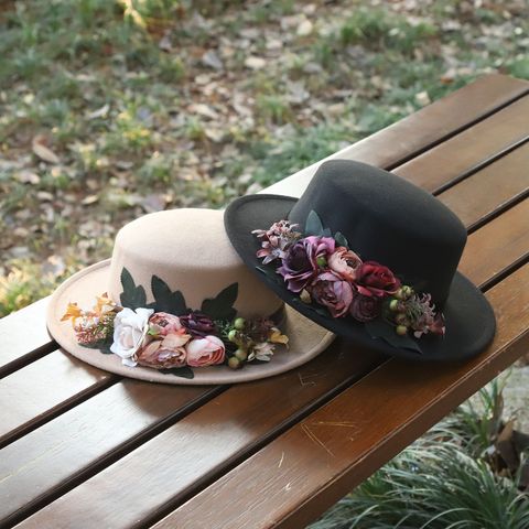 Women's Elegant Retro Solid Color Flowers Wide Eaves Fedora Hat