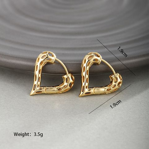 1 Pair Elegant Xuping Commute Heart Shape Plating Alloy 24k Gold Plated Ear Studs