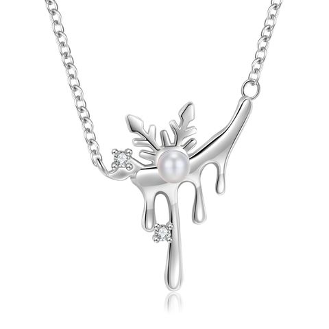 Elegant Snowflake Sterling Silver Plating Inlay Zircon Pendant Necklace