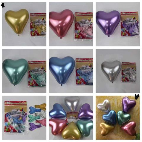 Christmas Birthday Simple Style Heart Shape Solid Color Emulsion Indoor Outdoor Party Balloons
