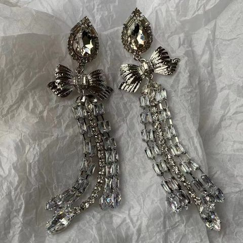 1 Pair Ig Style Elegant Bow Knot Tassel Plating Inlay Alloy Rhinestones Silver Plated Drop Earrings
