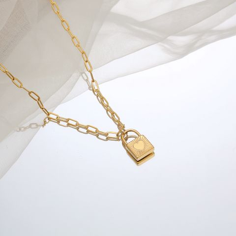 304 Stainless Steel 18K Gold Plated IG Style Simple Style Plating Lock Pendant Necklace