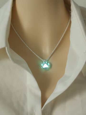 Hot Sale Luminous Bead Fashion Turtle Diy Luminous Bead Pendant Halloween Necklace Wholesale Nihaojewelry
