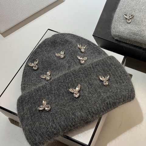 Women's Sweet Solid Color Rhinestone Eaveless Wool Cap