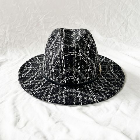Women's Elegant Stripe Big Eaves Fedora Hat