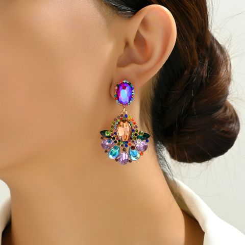 1 Pair Elegant Exaggerated Luxurious Geometric Plating Inlay Zinc Alloy Glass Dangling Earrings