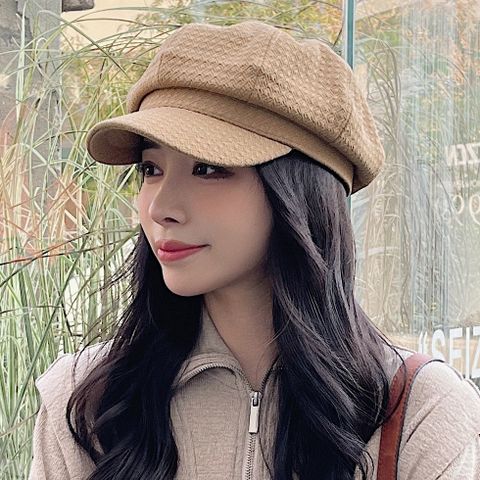 Women's Casual Solid Color Curved Eaves Beret Hat