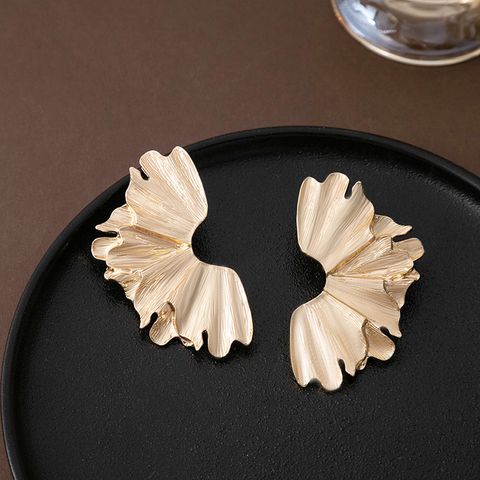 1 Pair Vintage Style Simple Style Leaves Plating Alloy Gold Plated Ear Studs