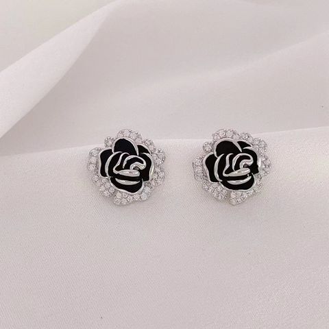 1 Pair Elegant Flower Enamel Plating Alloy Gold Plated Silver Plated Ear Studs