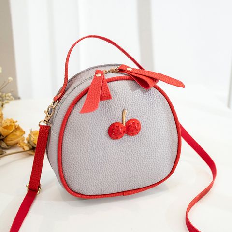 Women's Pu Leather Fruit Streetwear Oval Zipper Handbag