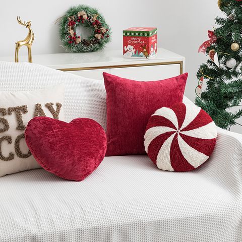 Casual Retro Heart Shape Candy Solid Color Polyester Throw Pillow Pillow Cases