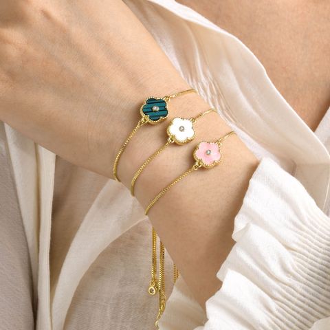 Wholesale Jewelry Elegant Lady Simple Style Flower Copper Diamond Gold Plated Bracelets