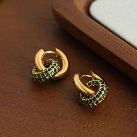 1 Paar Lässig Einfacher Stil Kreis Überzug Inlay Titan Stahl Künstlicher Diamant 18 Karat Vergoldet Reif Ohrringe