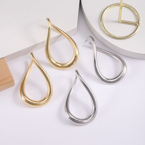 1 Pair Vintage Style Simple Style Lines Polishing Plating Alloy Gold Plated Silver Plated Ear Studs