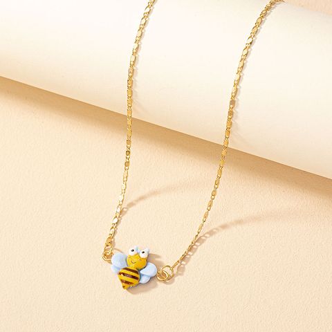 Simple Style Rose Bee Shell Alloy Plating Women's Pendant Necklace