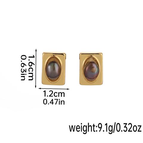 1 Pair Elegant Simple Style Geometric Freshwater Pearl Copper Pearl 18k Gold Plated Ear Studs
