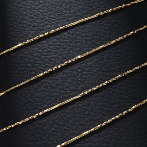 Edelstahl 304 18 Karat Vergoldet XUPING Strassenmode Überzug Kette Einfarbig Halskette