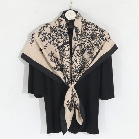 Women's Classic Style Color Block Polyester Shawl
