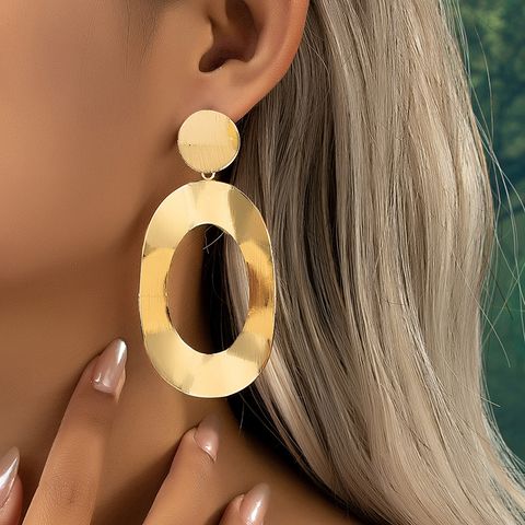 1 Pair Elegant Simple Style Circle Solid Color Plating Hollow Out Ferroalloy 14k Gold Plated Drop Earrings