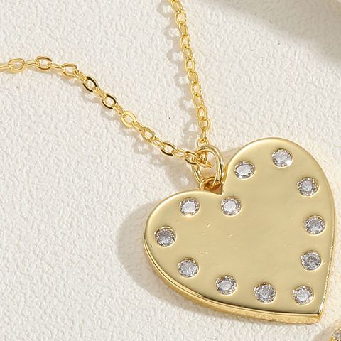 Simple Style Heart Shape Copper 14k Gold Plated Zircon Pendant Necklace In Bulk