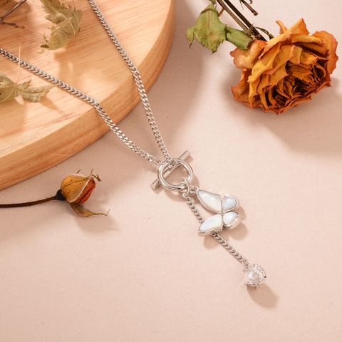 Sweet Simple Style Butterfly Shell Alloy Plating Inlay Pearl Gold Plated Women's Pendant Necklace