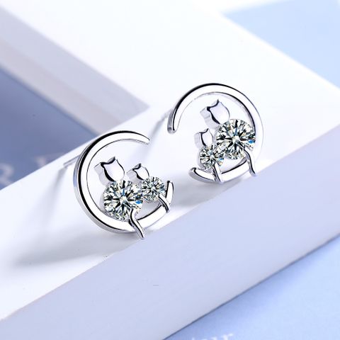 1 Pair Simple Style Shiny Moon Cat Inlay Copper Zircon Ear Studs