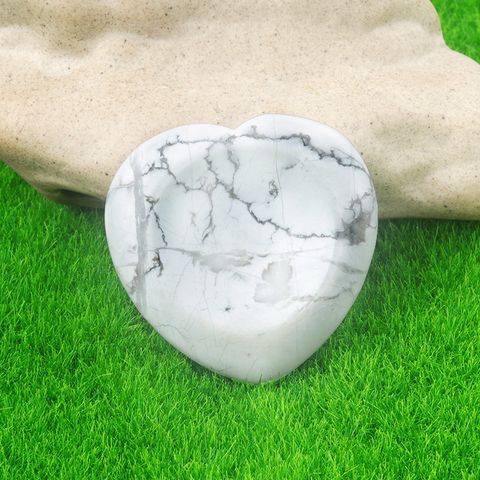 1 Piece Natural Stone Heart Shape