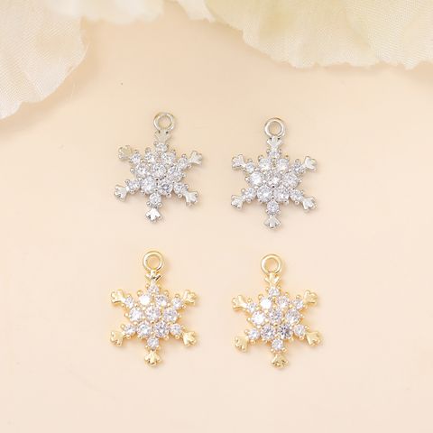 Simple Style Classic Style Snowflake Copper Plating Inlay Artificial Diamond 18k Gold Plated White Gold Plated Jewelry Accessories