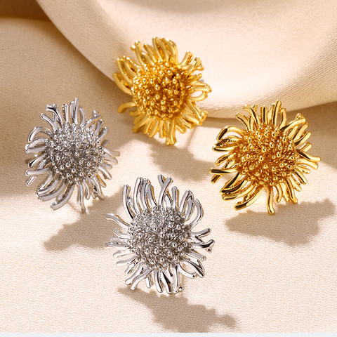 1 Pair Vacation Pastoral Sunflower Plating Alloy 18k Gold Plated Ear Studs