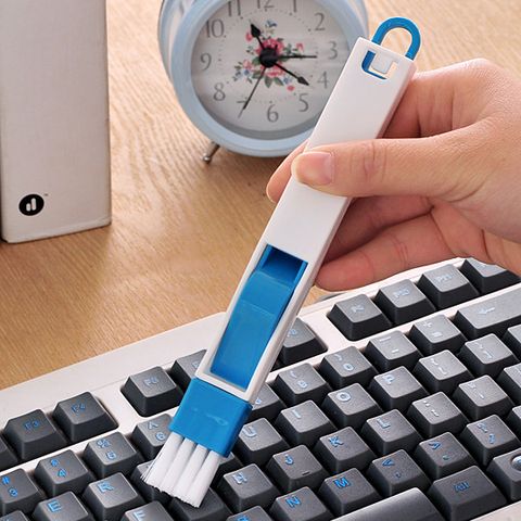Casual Solid Color Plastic Cleaning Brush